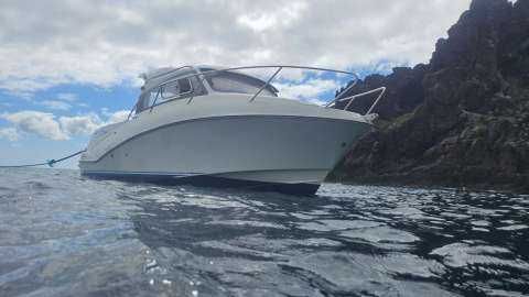 Barco cabinado quicksilver weekend 640