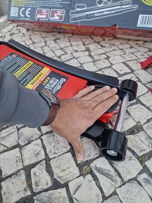 Macaco de 4 toneladas Hidraulico Baixo Perfil novo