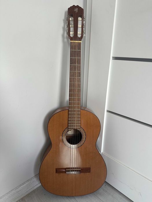 Gitara Prudencio Saez model 8