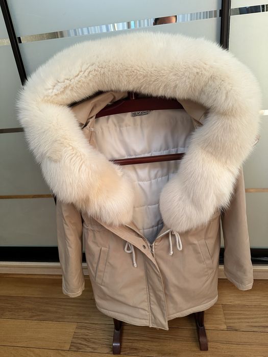 Парка з натуральним хутром песця