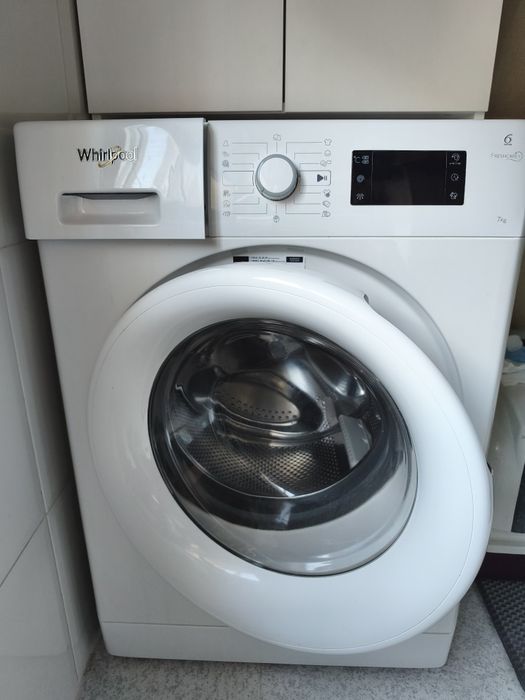 Máquina de lavar roupa Whirlpool