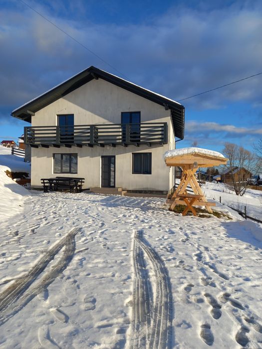 Відпочинок у Карпатах, Яблуниця. Котедж поблизу Буковеля.