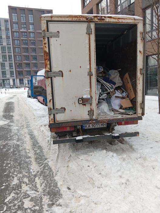 Продам авто на ходу технічні справне сів пойхав заводиться с пів оборо