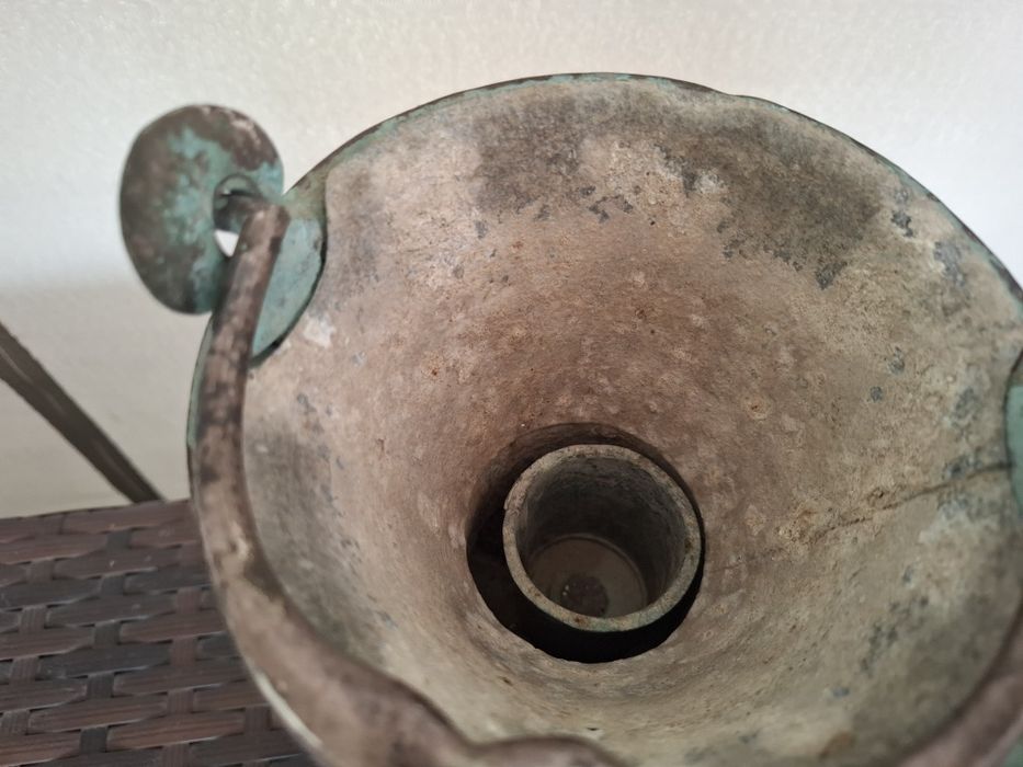 Naczynie liturgiczne, kociołek na wodę święconą