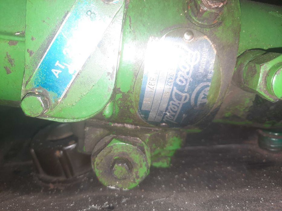 Pompa paliwa John Deere 3 cylindrowy Roto Diesel