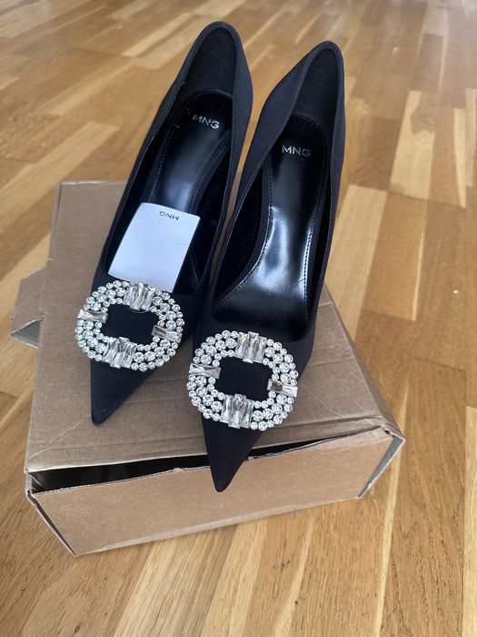 Шикарні туфлі Mango