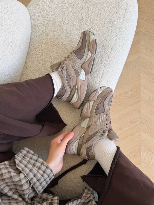 Жіночі кросівки New Balance 9060 Brown нью баланс корисневі