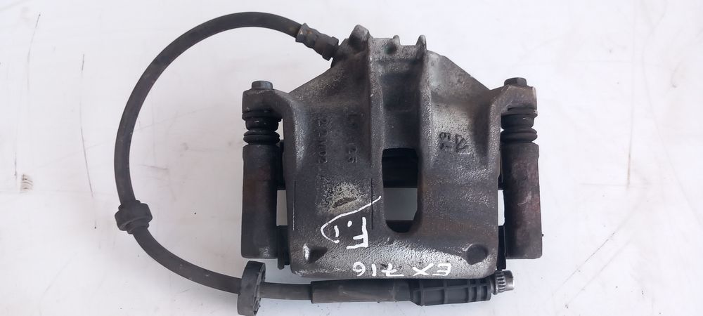 Pinça travão / maxila de travão frente direita PEUGEOT 208