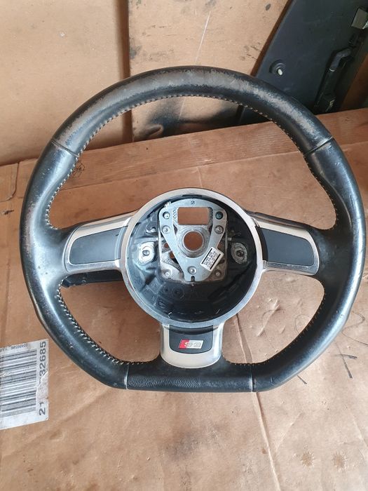 Volante Audi S3 8P original