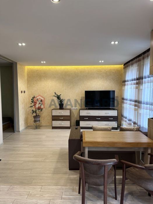 Квартира з стильним ремонтом у новобудові