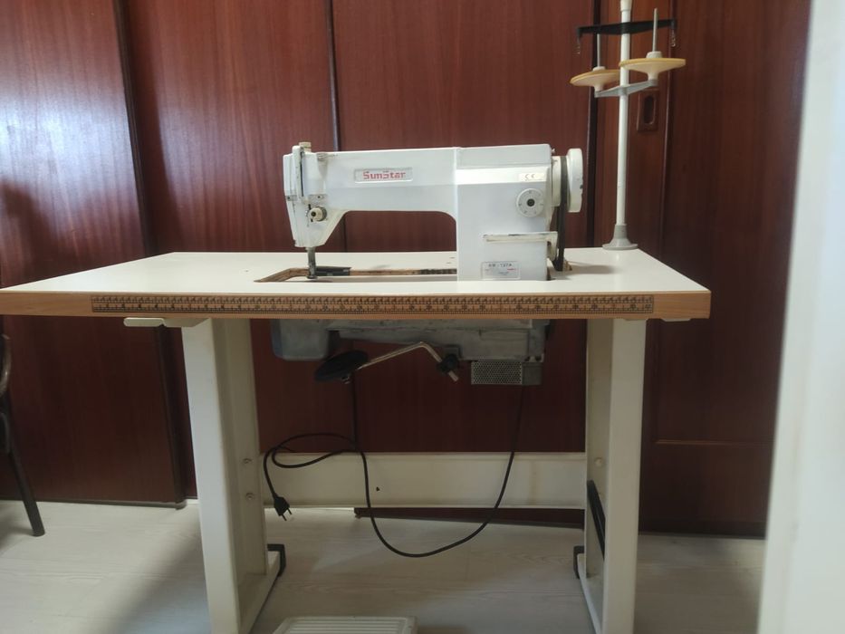 Máquina de costura