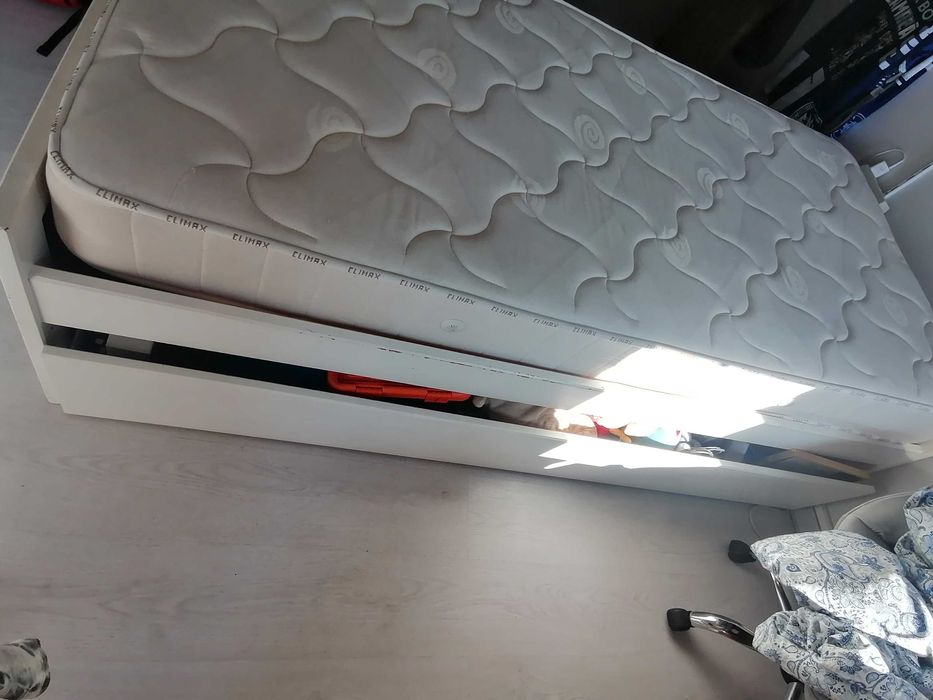 Cama de solteiro