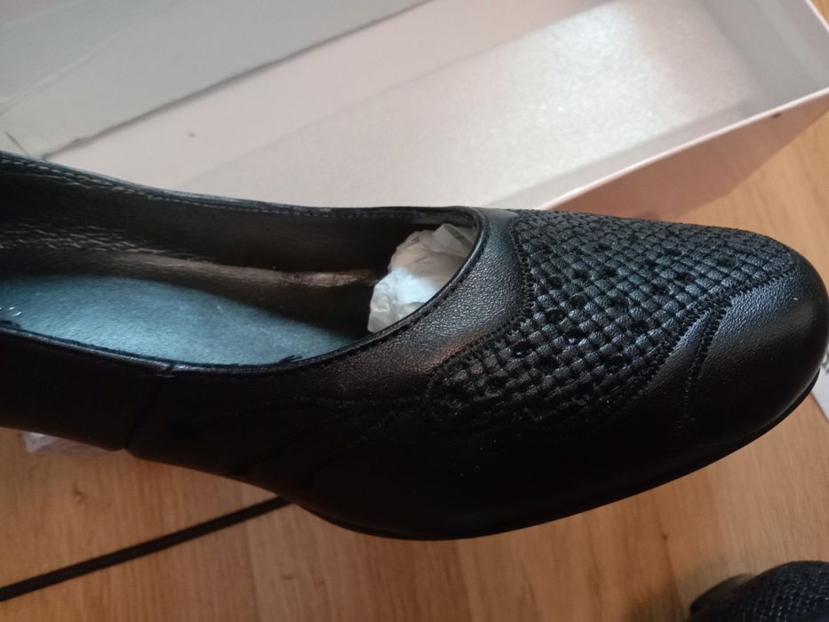 Туфли кожаные женские Monarch