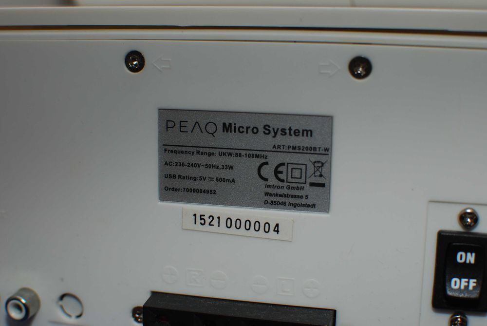 Wieża PEAQ  Bluetoot ,USB,CD/MP3 Radio głośniki pilot biała.