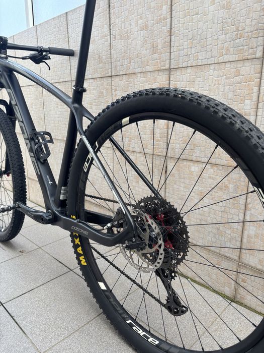 bicicleta btt carbono tam:L