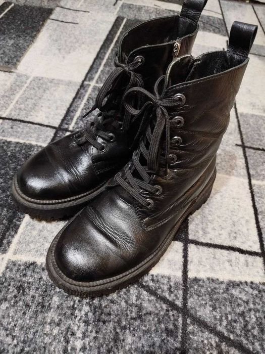 Кожаные ботинки 38р