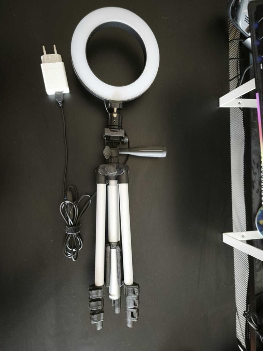 Ring Light com Tripé e Carregador