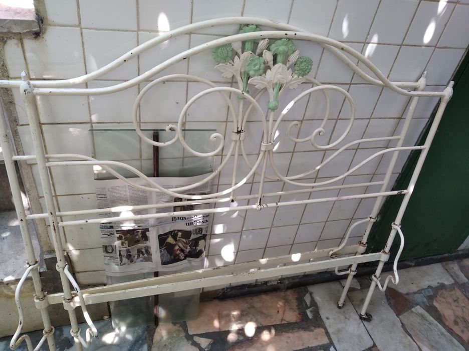 Cama de Ferro - antiga