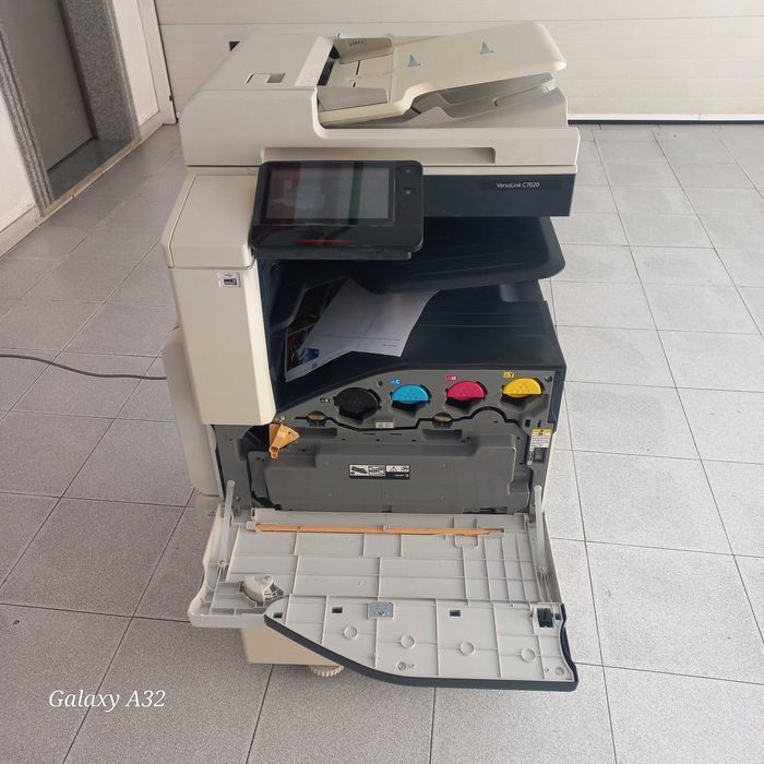 Multifunções xerox c7020-A cores