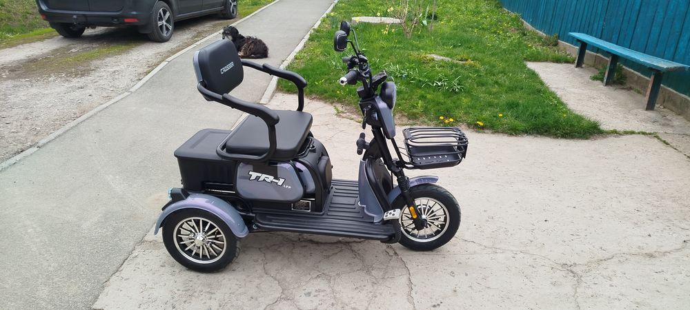 Електричний трицикл Crosser tr1 1500w. акб  LFP 87v 30a