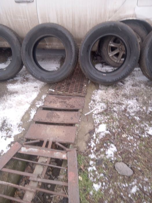 Отличная резина r-16