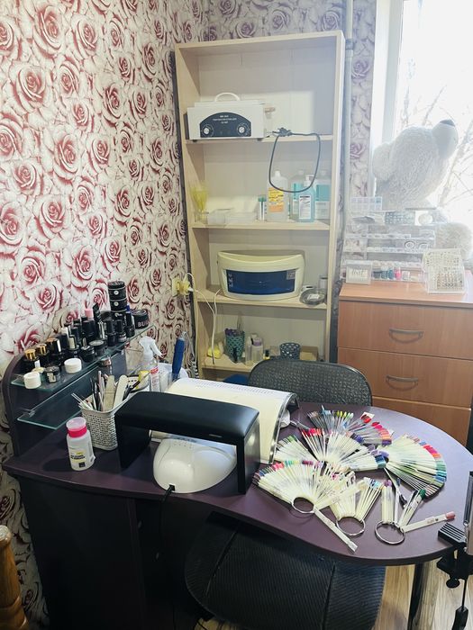 Продам все для маникюра Срочно