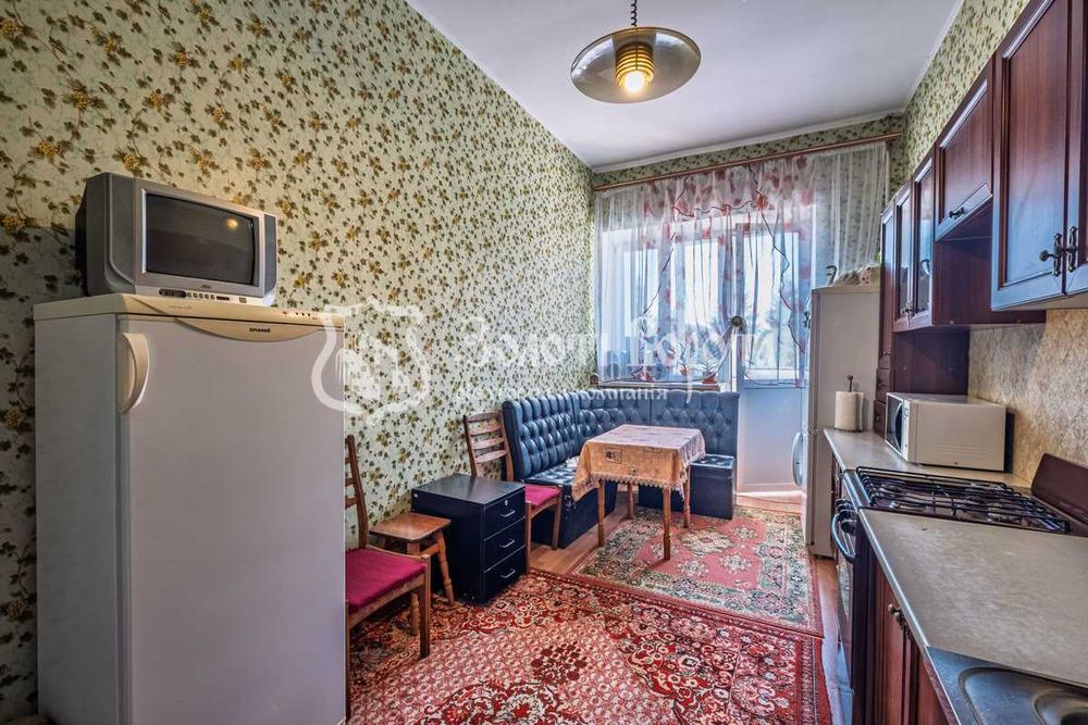 Велика 2-кімнатна квартира 90 м², пров. Бабкіна 13, м. Бориспіль