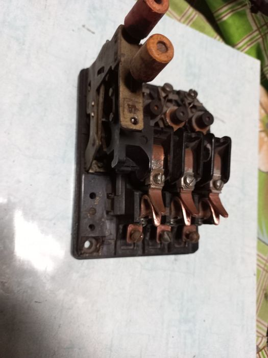 Отсечка. Силовой кабель .