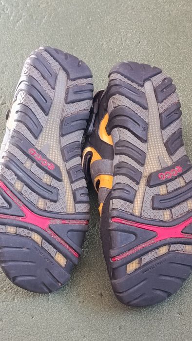 Кроссовки сандалии ECCO