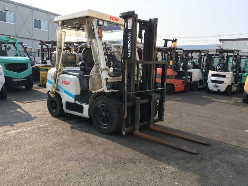 автонавантажувач TCM (Nissan), із напрацюванням 1903 мотогодин.