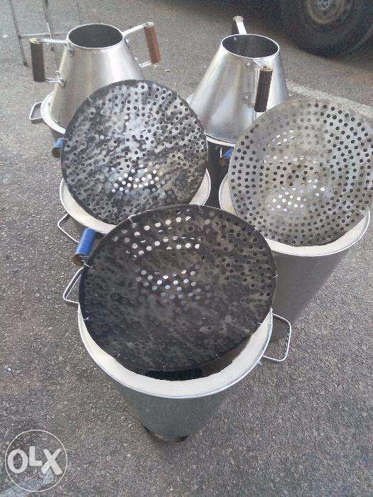 Assadores e fogareiros de castanhas assadas