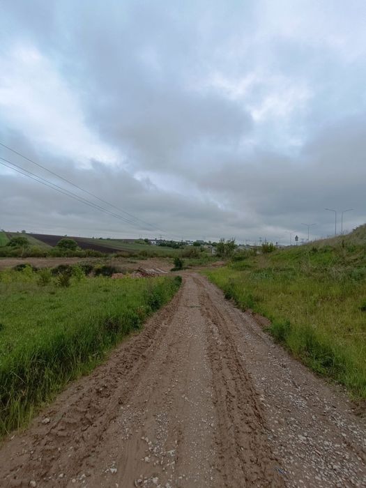 Земельна ділянка  біля готельно ресторанного комплексу Швейцарія.