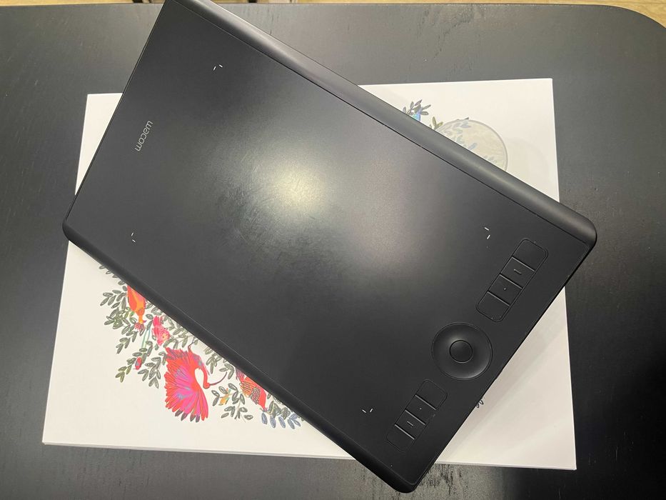 Графічний планшет Wacom Intuos Pro M