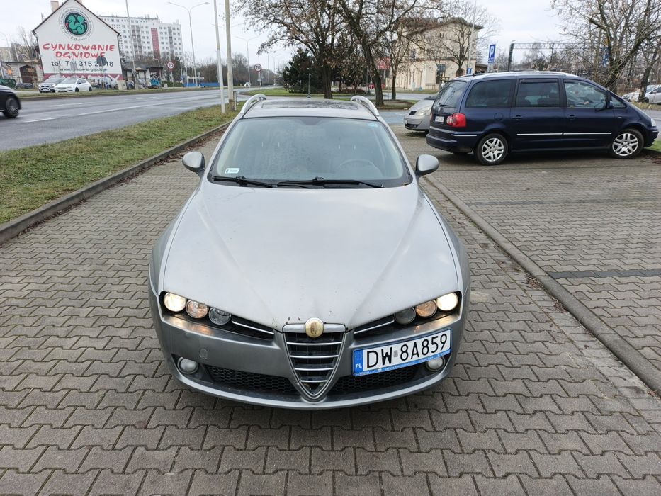 Alfa Romeo 159 Skóry Alu Felgi 18 NAVI Tempomat Zarejestrowany  Ładna