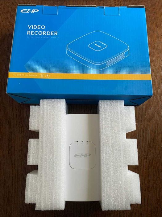 Мережевий IP відеореєстратор Dahua DH-NVR1A04-4P