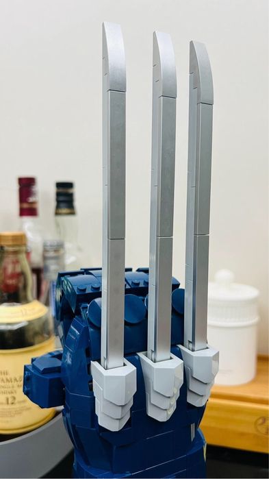 LEGO  Garras Adamantium Wolverine 76250