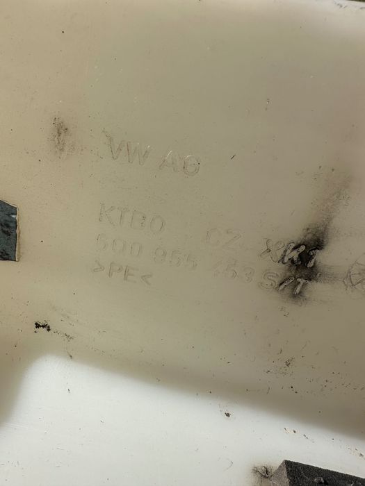 Reservatório Seat Ibiza