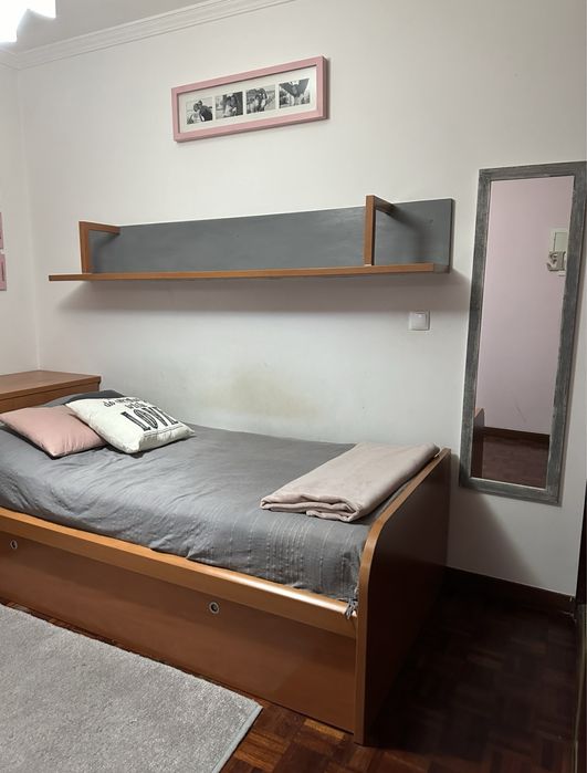 Venda de quarto de solteiro