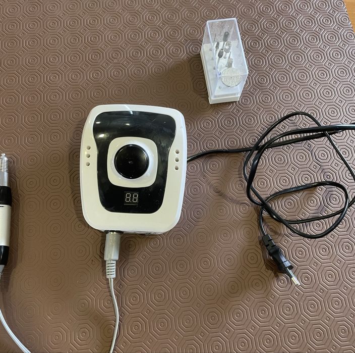 Broca Elétrica Profissional c/Ponteiras - como Novo