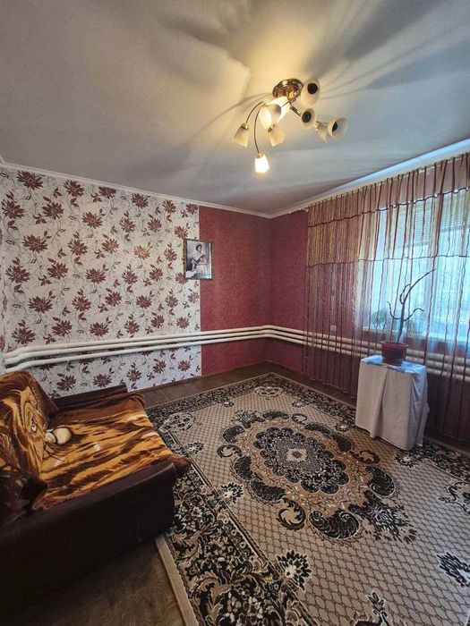 Продаж. Частина будинку. Окремий двір. 6 соток. Гараж
