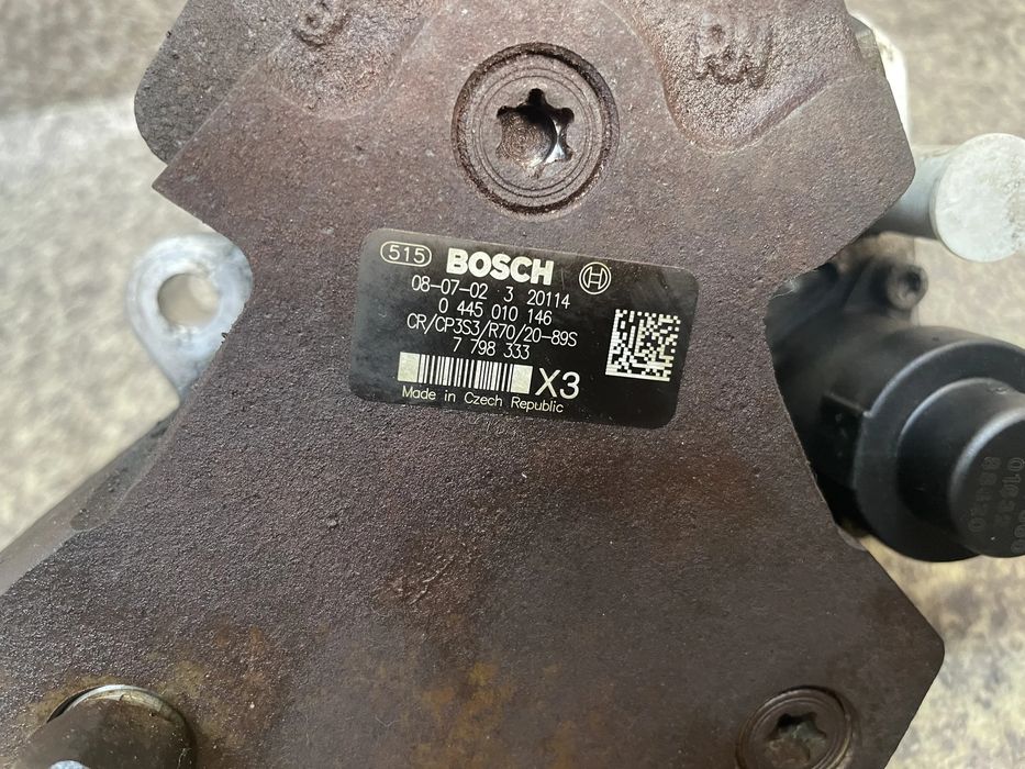 Pompa wtryskowa czujnik BMW X5 E70 3.0 3.5 D M57 E71 X6 E90 E92 E83 E65 E71