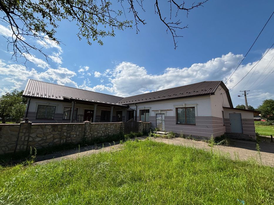 Комерційне приміщення в селі Яблунька_МА