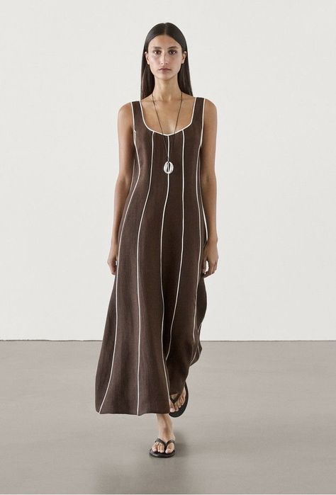 Лляна сукня Massimo Dutti