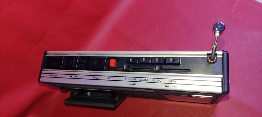 Вінтажний радіомагнітофон Grundig c2500 automatic