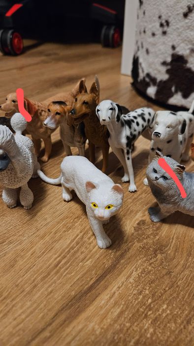 Zabawkowe zwierzątka koty psy mix