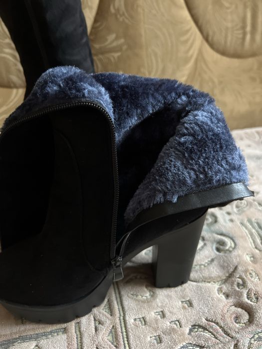 Зимові чоботи.