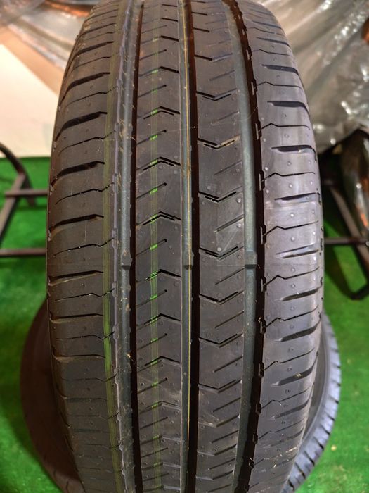 Легкові щини б/у