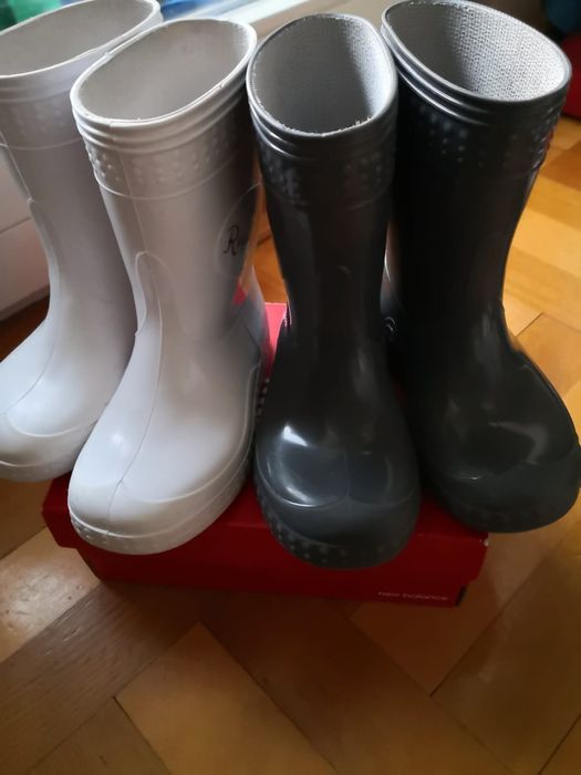 Zestaw kaloszy Kaloszepoprosze dla bliźniaczek, pary bliźniąt r 23/24/