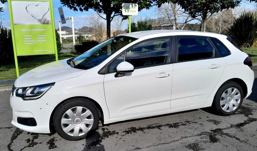 CITROEN C4 II Hatchback 1.6 BlueHDi Diesel 2017