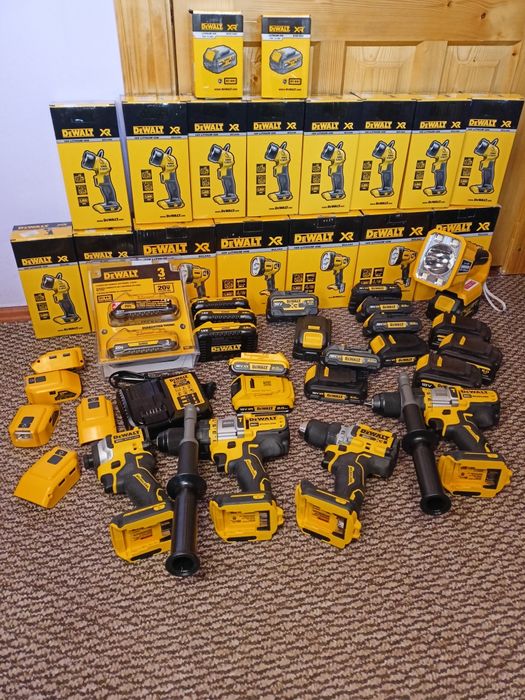 Dewalt dcl040 ліхтар фонарь фонарик деволт 165 люмен dcl043 dcb090